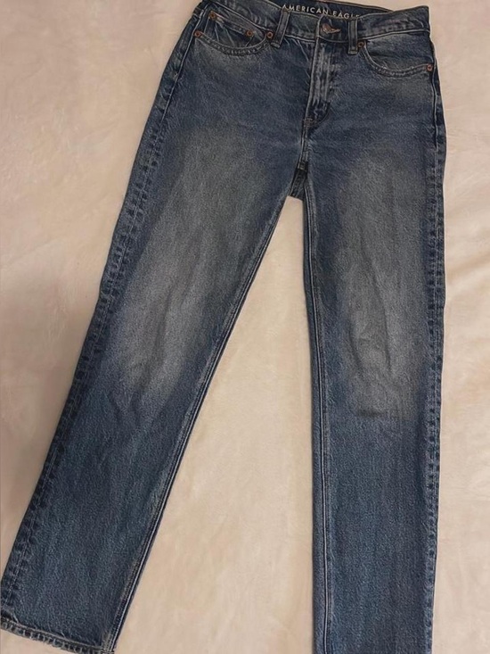 American Eagle Outfitters Denim - American Eagle Outfitters Super High-Rise Ankle Straight Jean